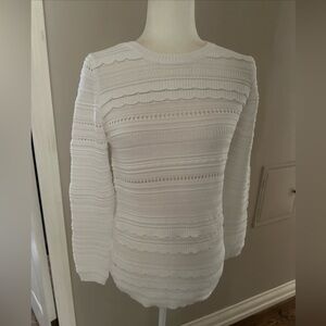 White Textured Knit Sweater by Banana Republic  Size S